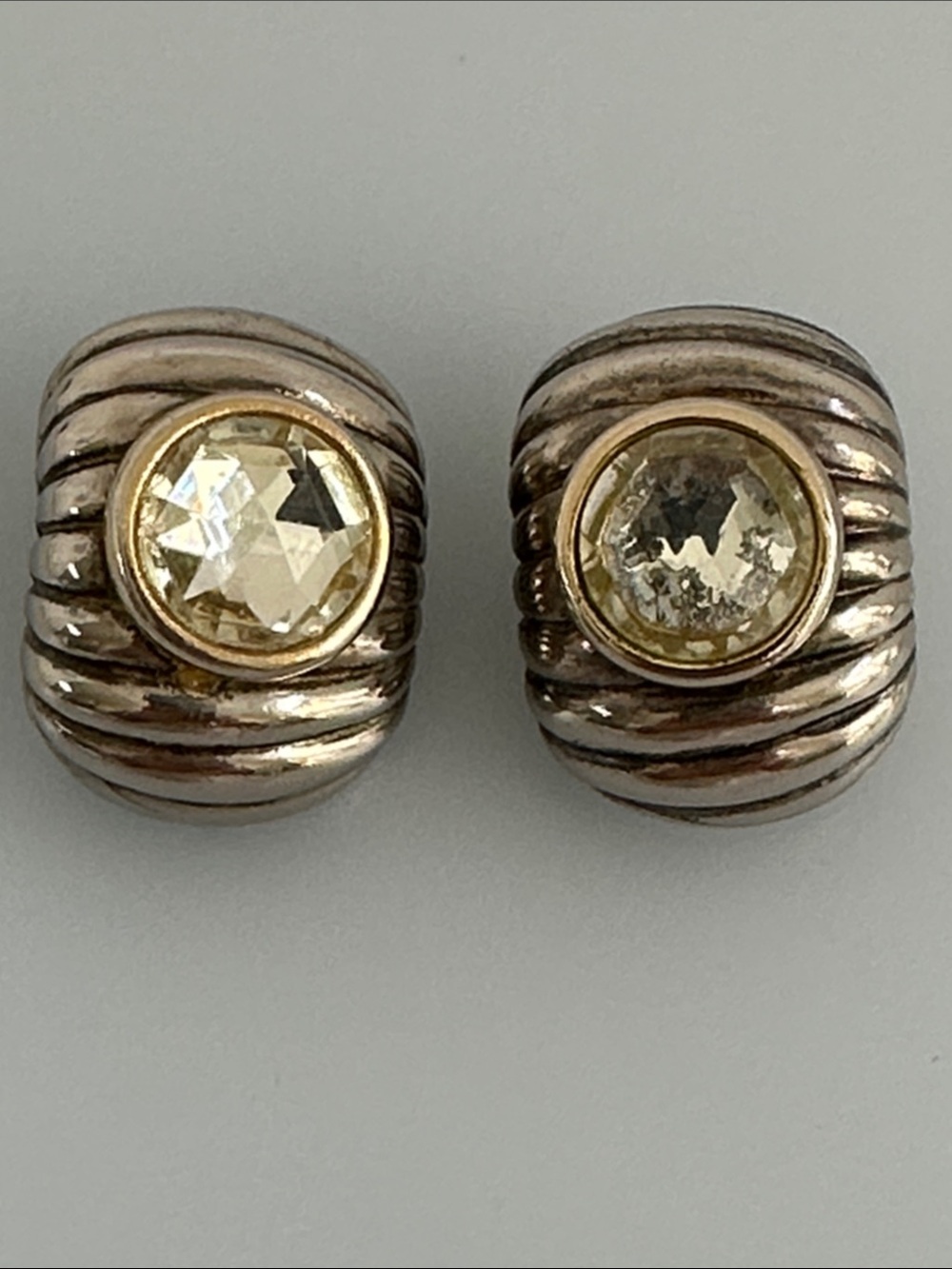 ELlEN DESIGNS Sterling Silver Ribbed Hoop Earrings with Champagne Stones - Picture 4 of 10